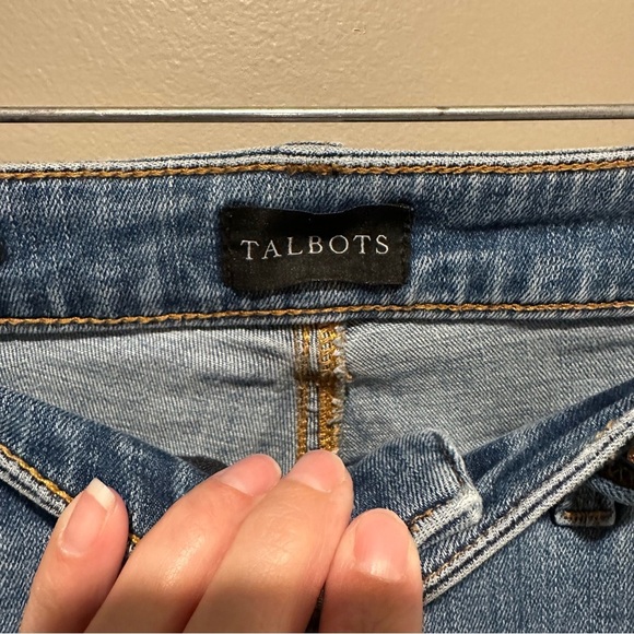 Talbots Straight Leg Jean Womens Size 8 Petite Blue Denim Comfort Classic - Picture 3 of 9